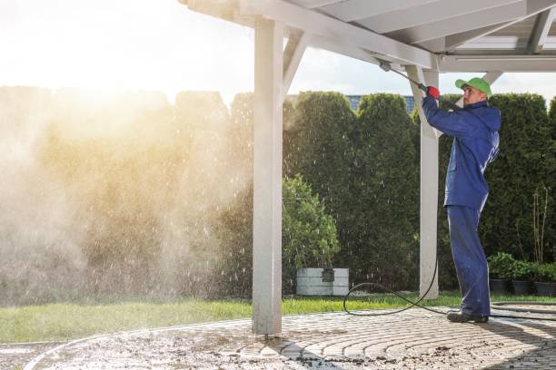 Spring Cleaning in Hartley, IA